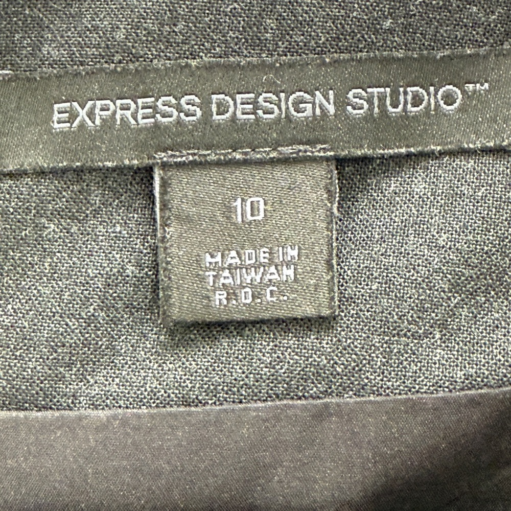 Express Charcoal A-line Skirt, Size 10 - Picture 5 of 5